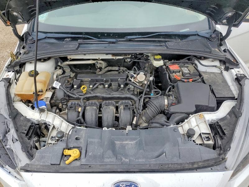 2017 FORD FOCUS SE 11