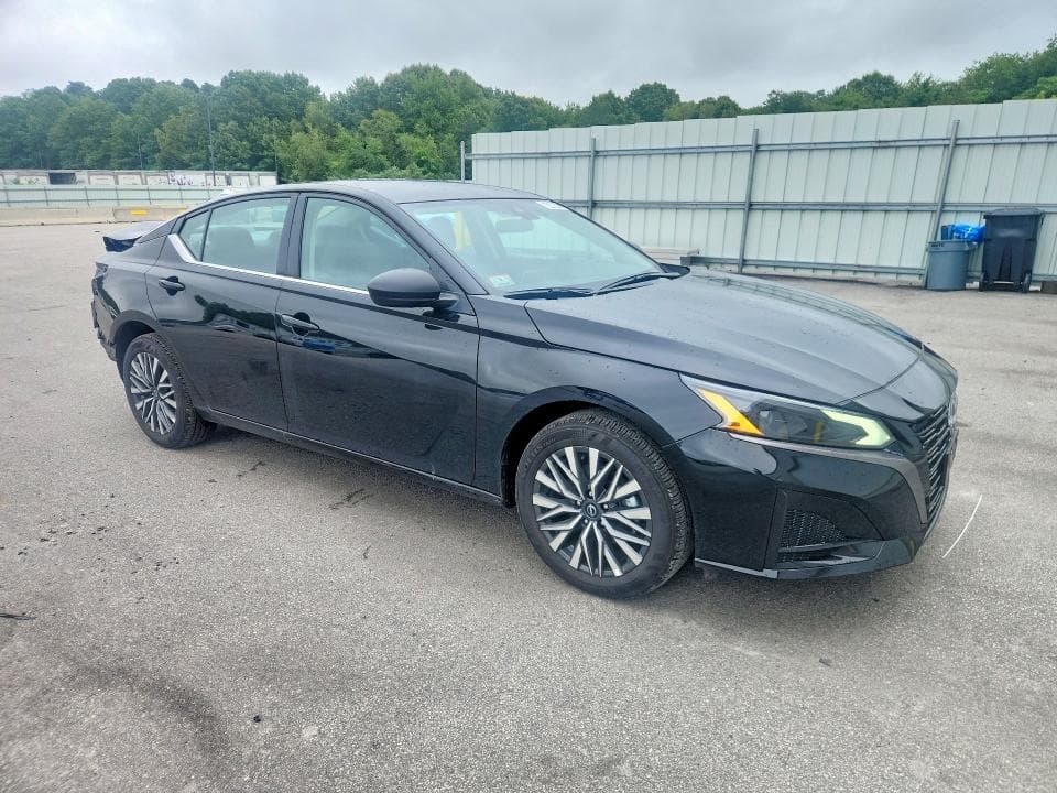 2026 NISSAN ALTIMA SV 4