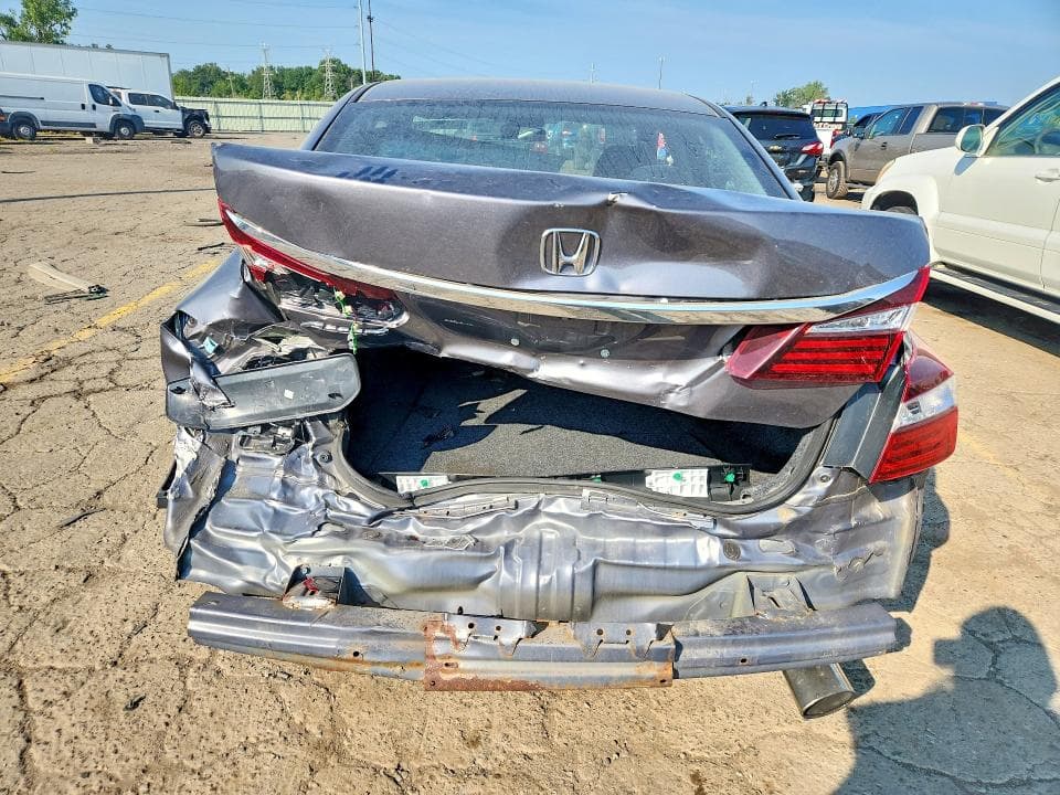 2017 HONDA ACCORD LX 6