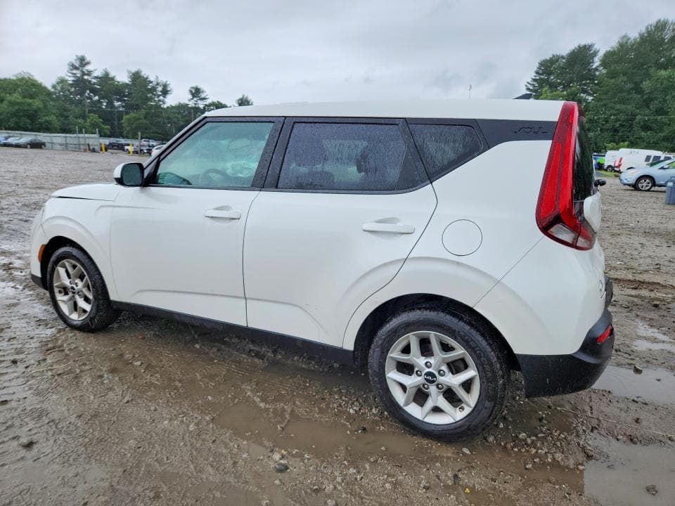 2022 KIA SOUL LX 2
