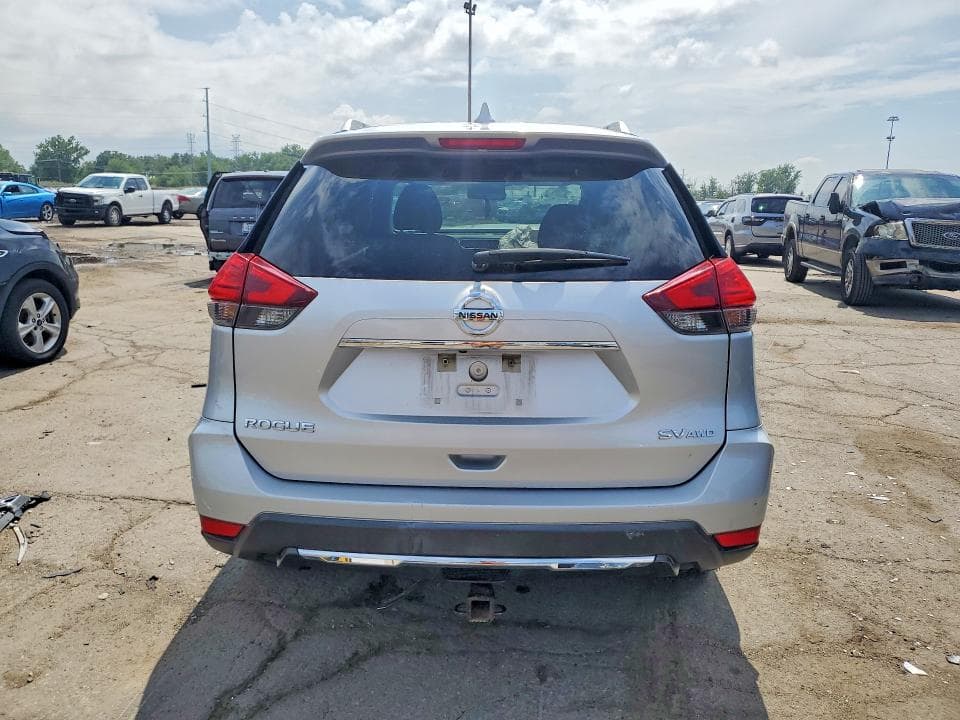 2017 NISSAN ROGUE SV 6