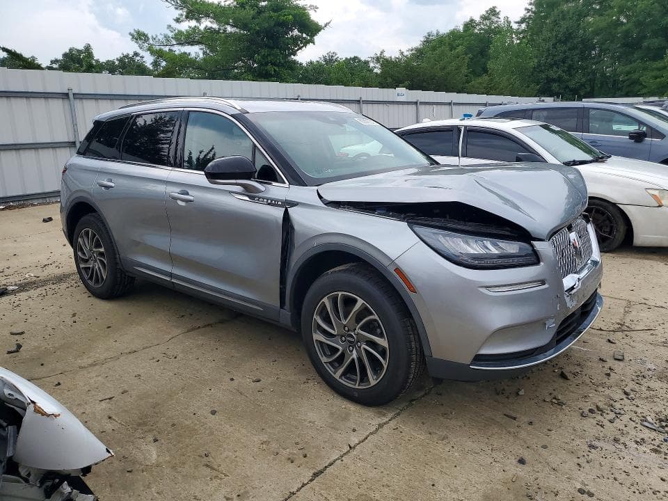 2021 LINCOLN CORSAIR 4