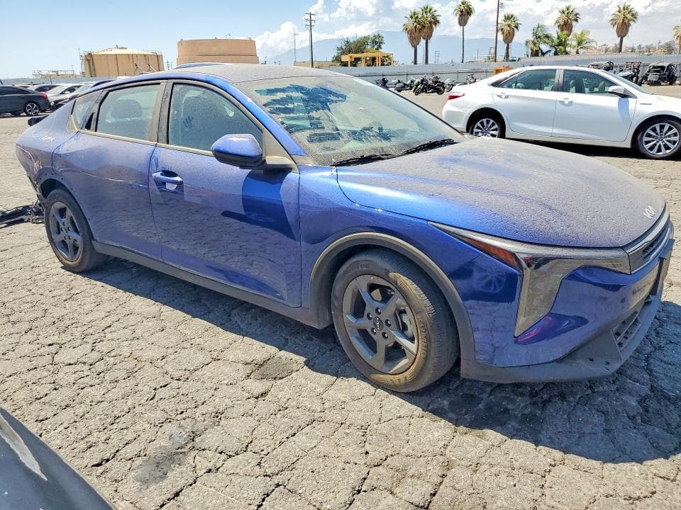 2025 KIA K4 LXS 4