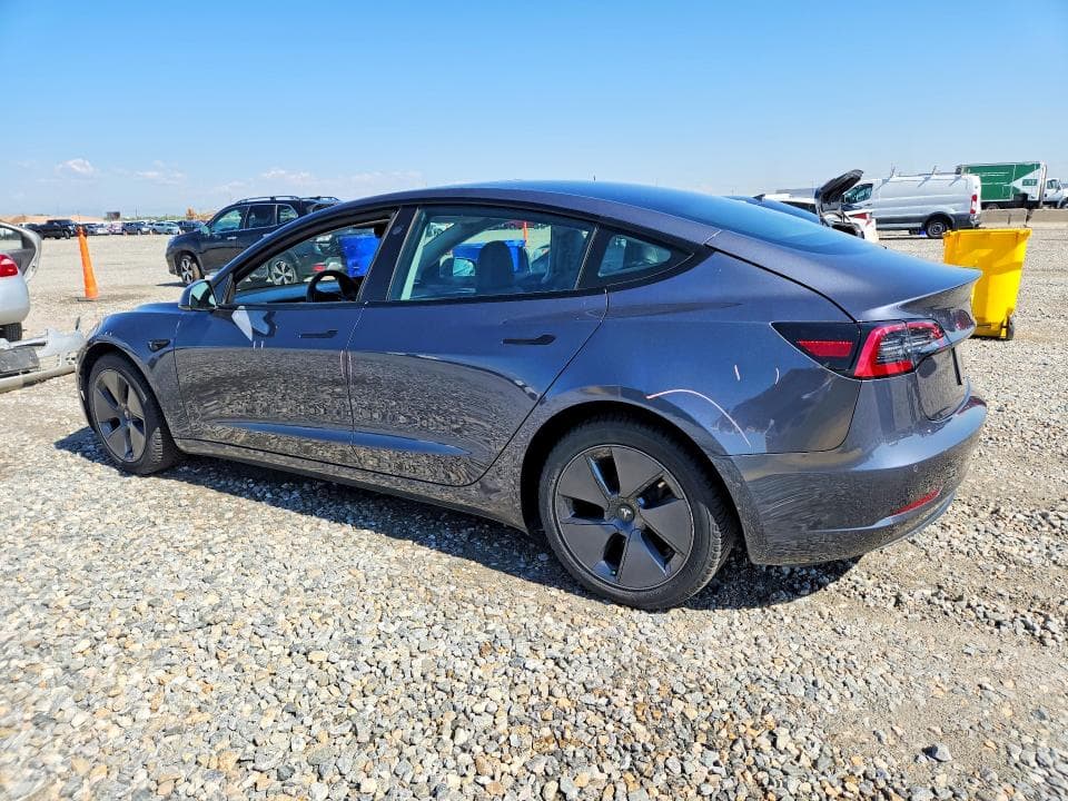 2022 TESLA MODEL 3 2