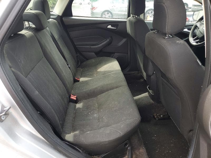 2018 FORD FOCUS SE 10