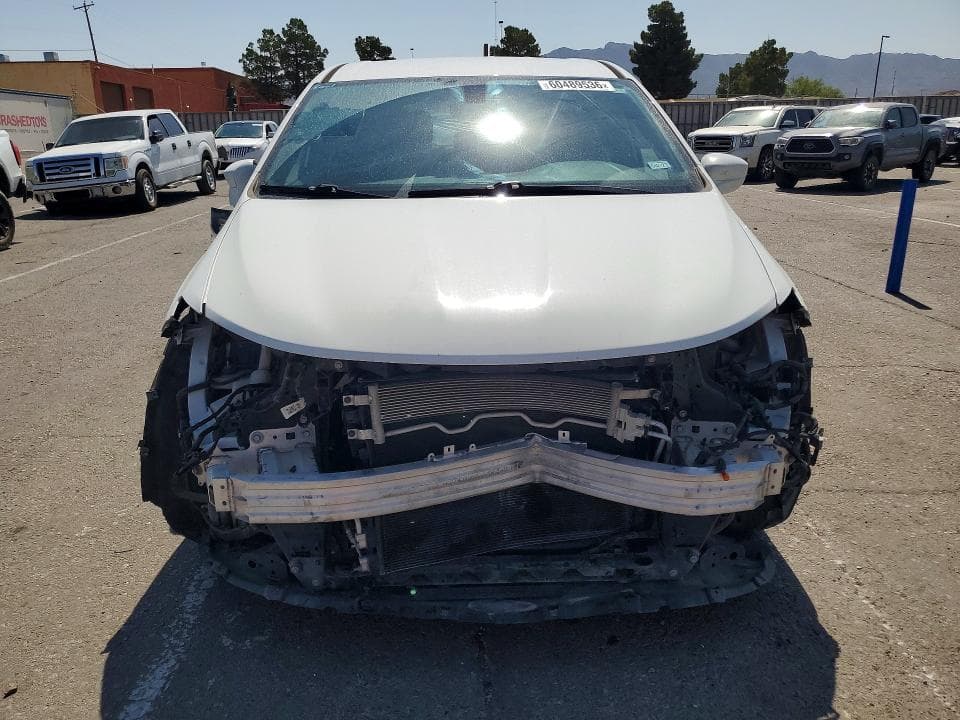 2020 CHRYSLER PACIFICA TOURING 5