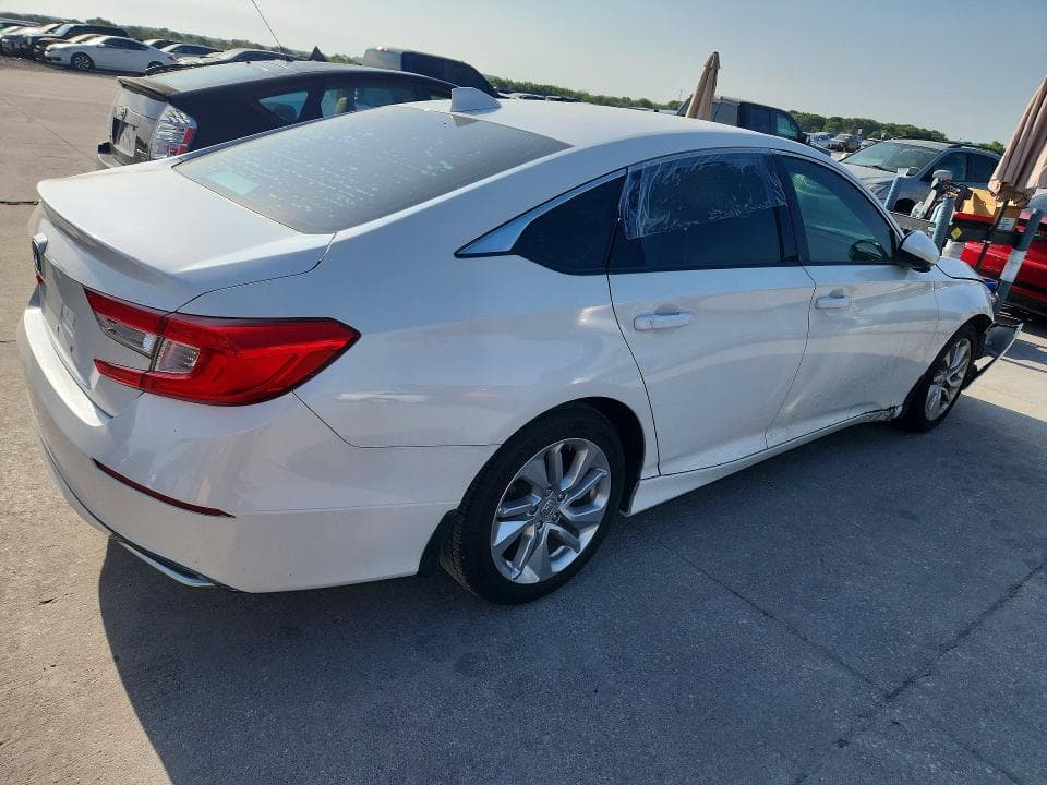 2020 HONDA ACCORD LX 3