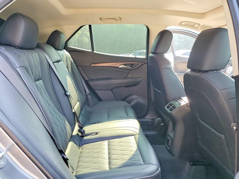 2022 BUICK ENVISION AVENIR 10
