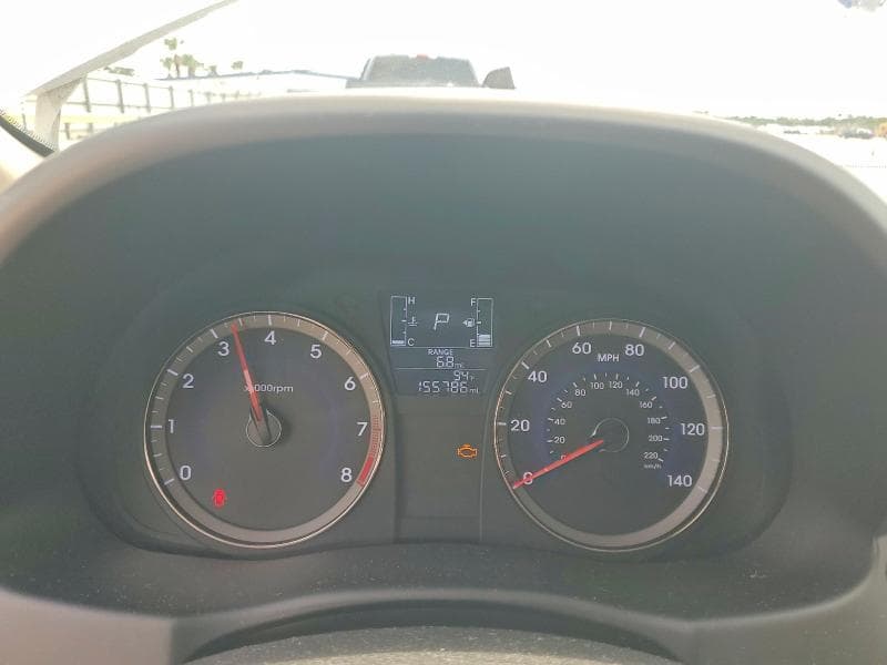 2017 HYUNDAI ACCENT SE 9