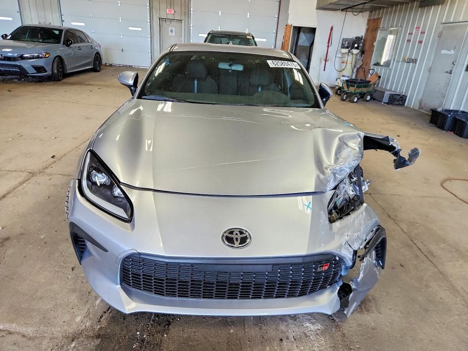 2023 TOYOTA GR 86 PREMIUM 5
