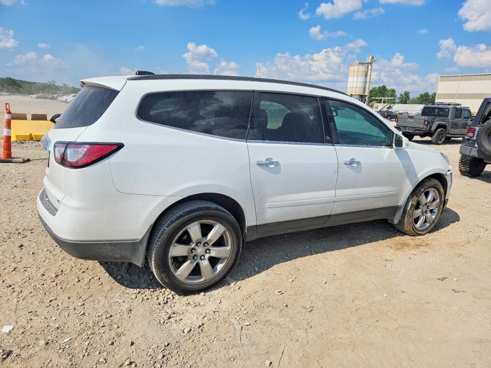 2017 CHEVROLET TRAVERSE LT 3