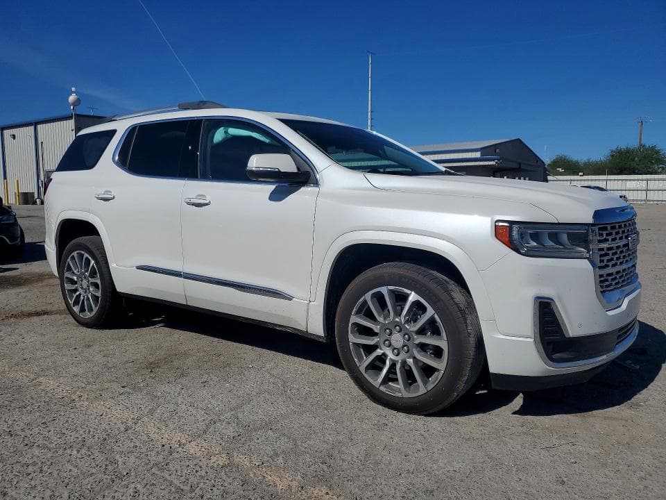 2023 GMC ACADIA DENALI 4