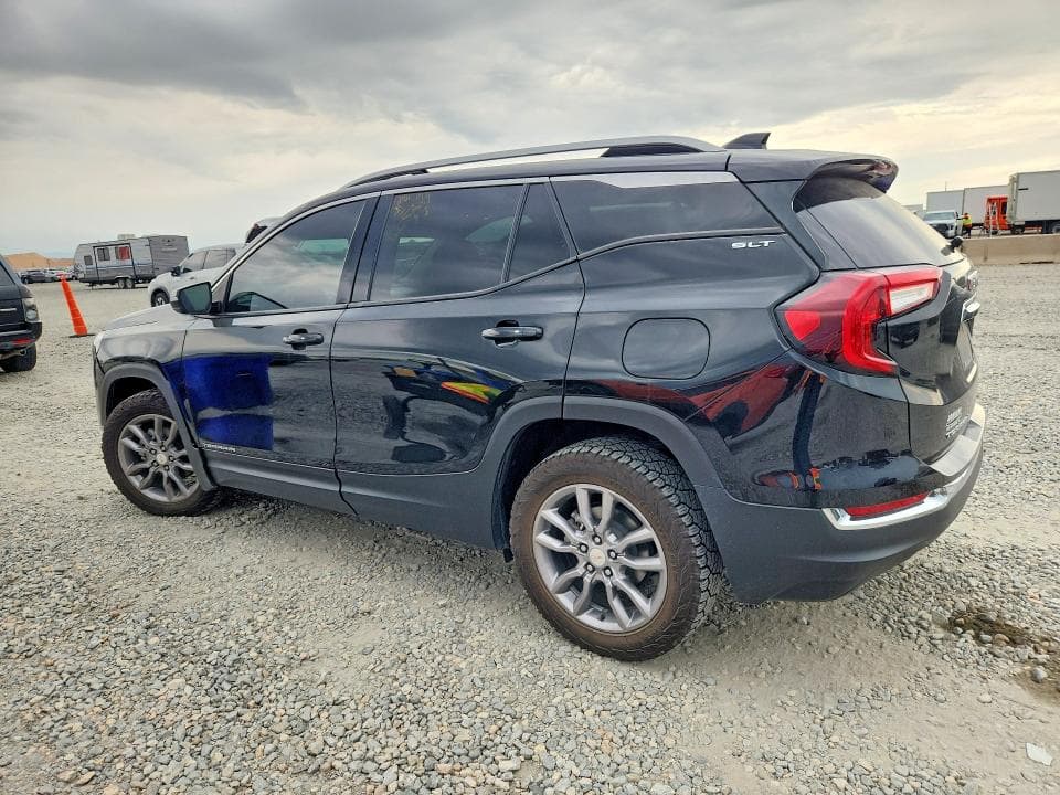 2022 GMC TERRAIN SLT 2