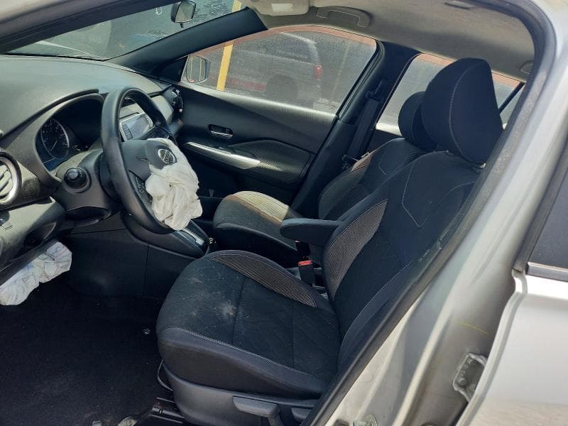 2019 NISSAN KICKS SV 7