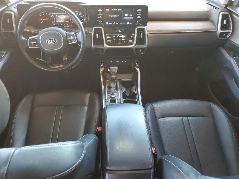 2021 KIA SORENTO EX 8