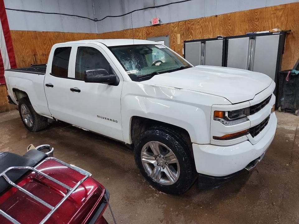 2017 CHEVROLET SILVERADO K1500 CUSTOM 4