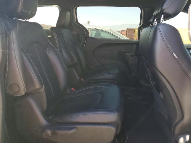 2025 CHRYSLER PACIFICA HYBRID SELECT 11