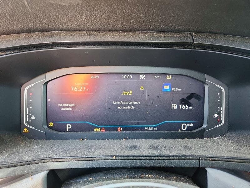 2022 VOLKSWAGEN TAOS SEL 9