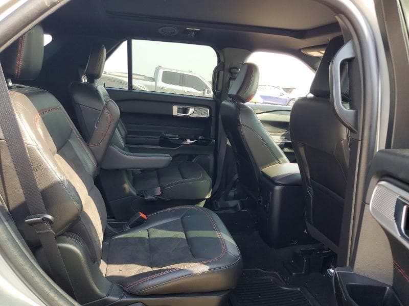 2022 FORD EXPLORER ST-LINE 11
