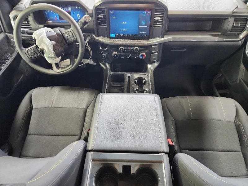2025 FORD F150 STX 8