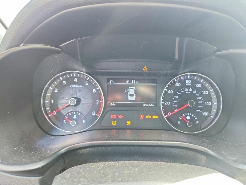 2023 KIA FORTE GT LINE 9