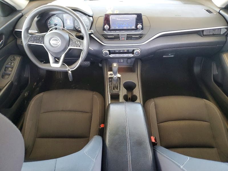2021 NISSAN ALTIMA 8