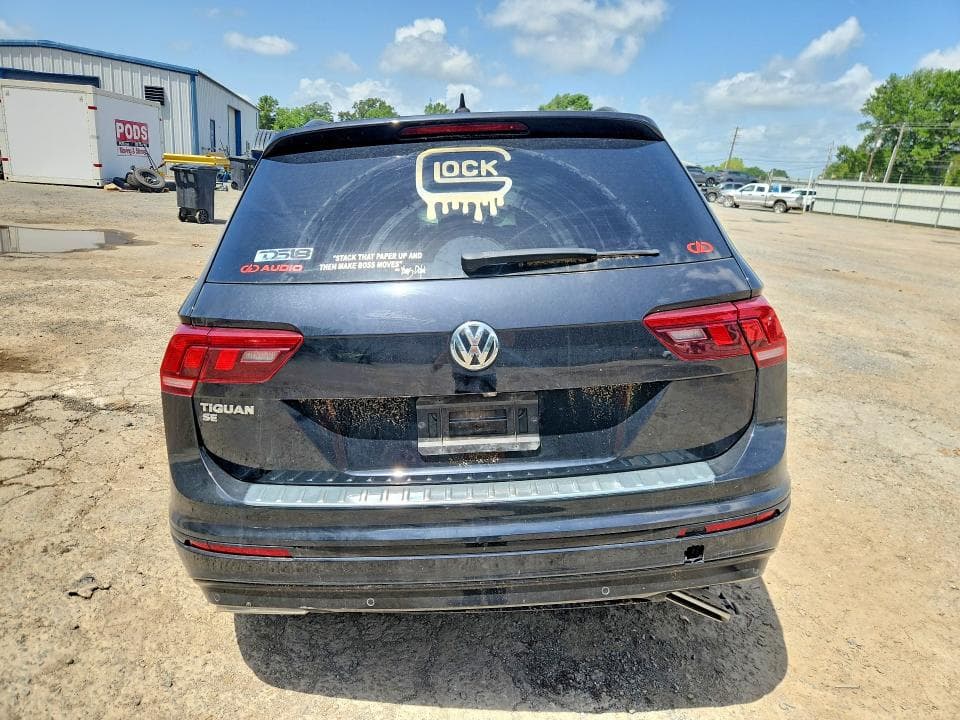 2021 VOLKSWAGEN TIGUAN SE 6