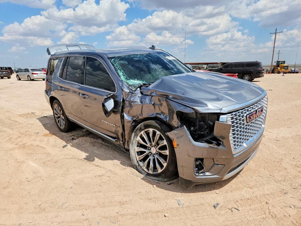 2021 GMC YUKON DENALI 4