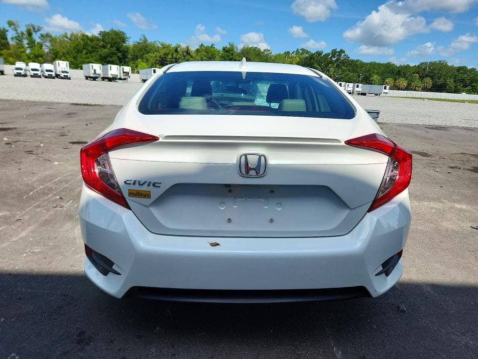 2018 HONDA CIVIC EX 6