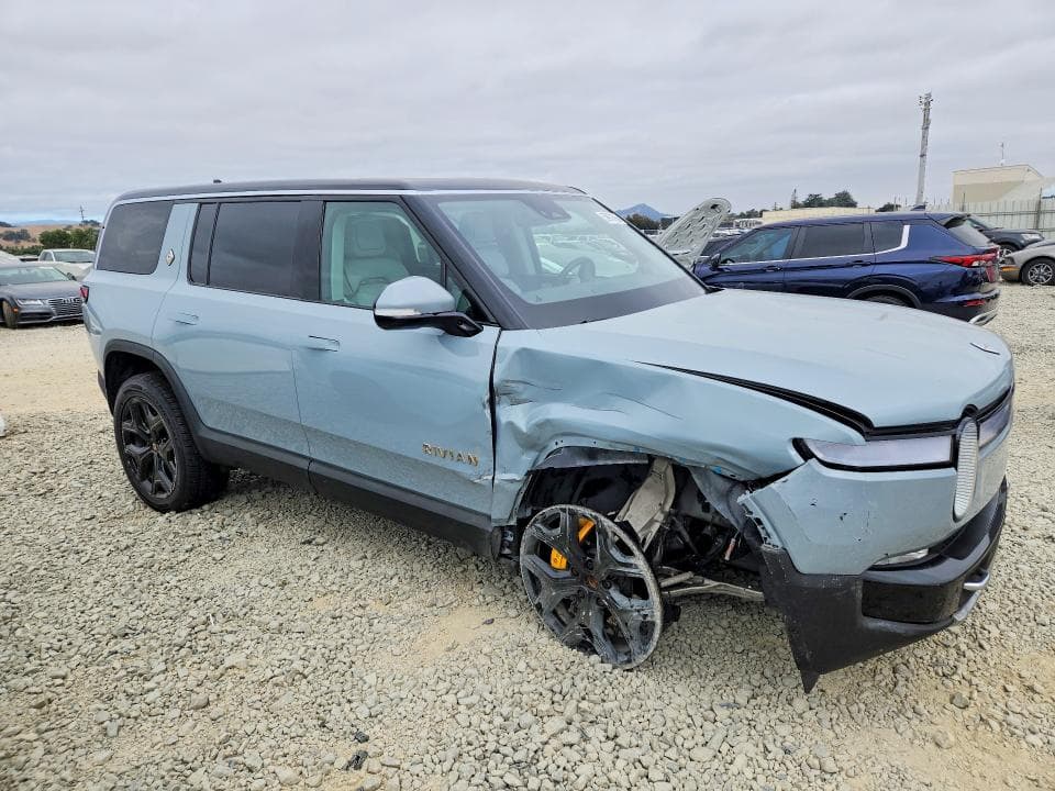 2023 RIVIAN R1S LAUNCH EDITION 4