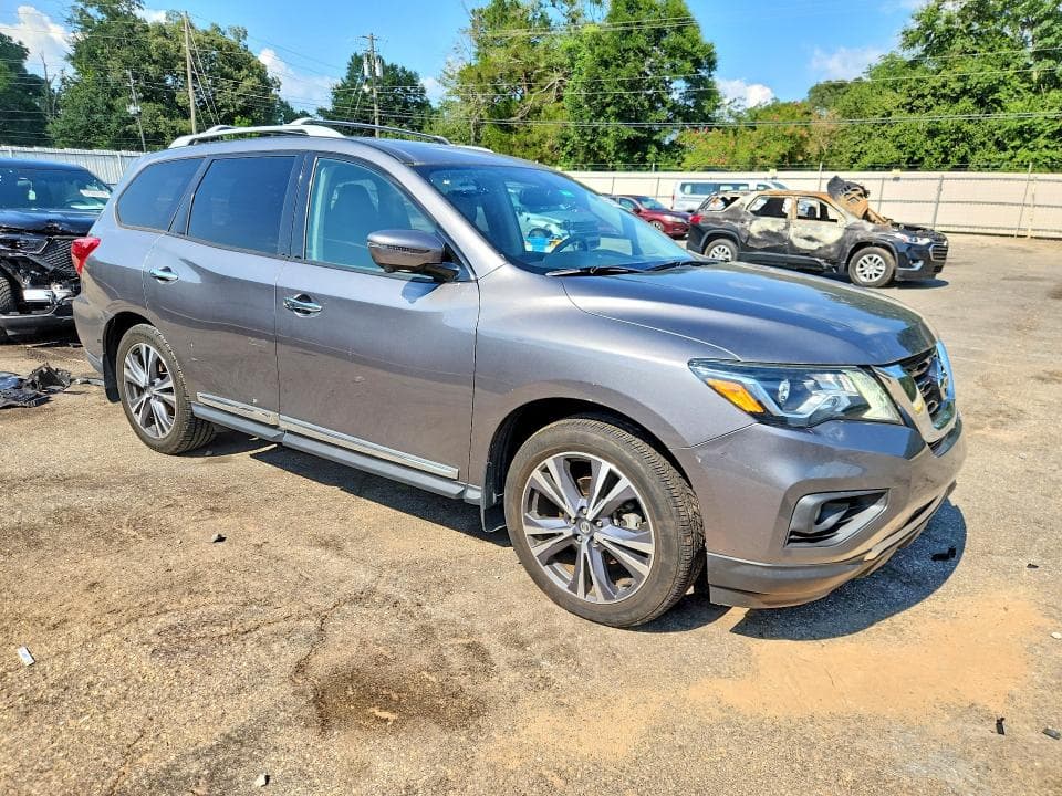 2019 NISSAN PATHFINDER PLATINUM 4