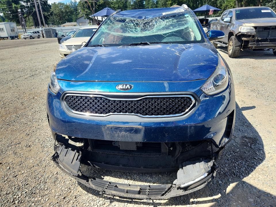 2018 KIA NIRO EX 5