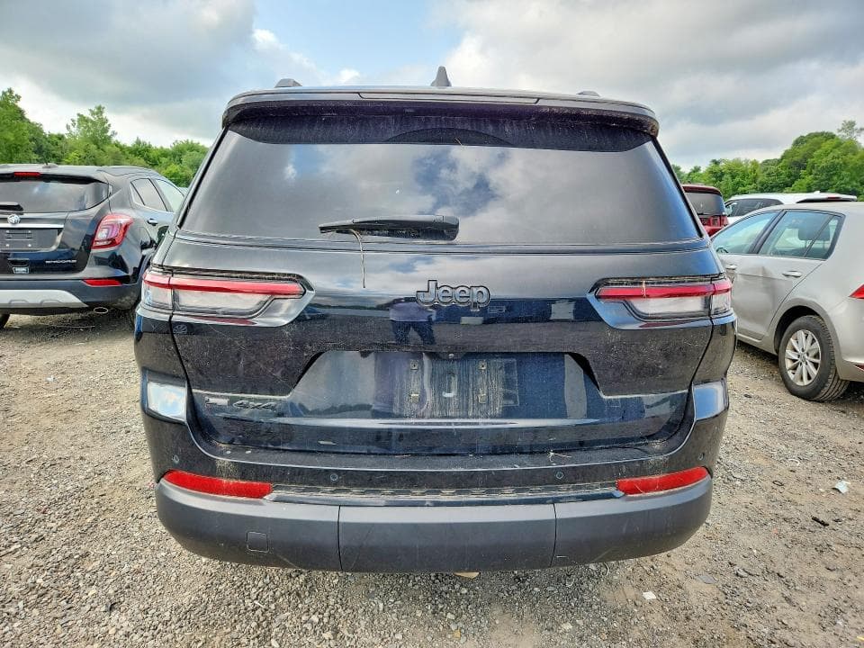 2022 JEEP GRAND CHEROKEE L LAREDO 6