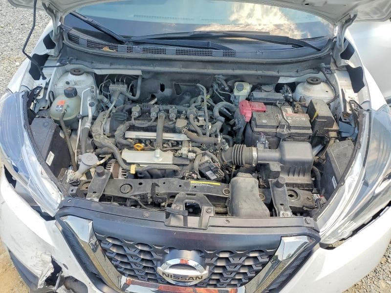 2020 NISSAN KICKS SR 12