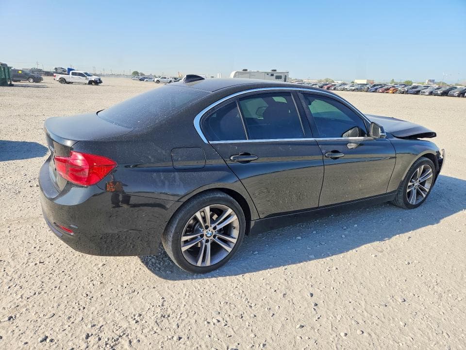 2018 BMW 330 XI 3
