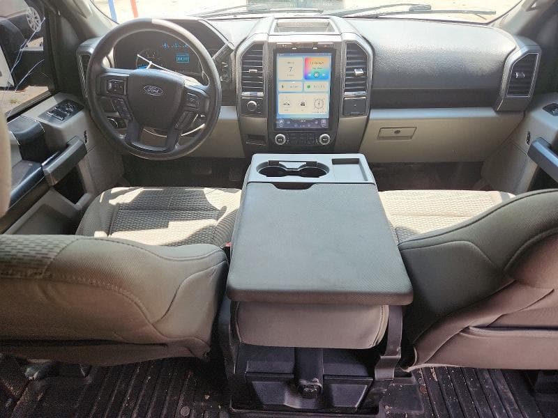 2017 FORD F150 SUPERCREW 8