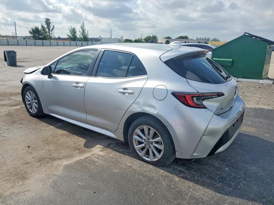 2023 TOYOTA COROLLA HATCHBACK SE 2