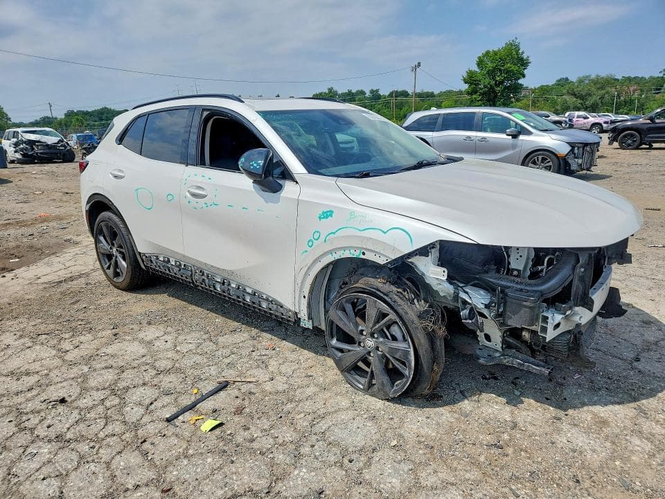 2023 BUICK ENVISION ESSENCE 4