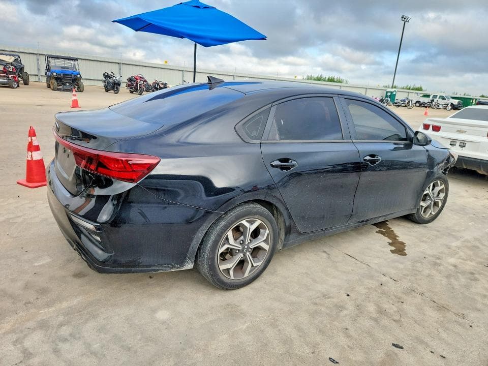2020 KIA FORTE LXS 3