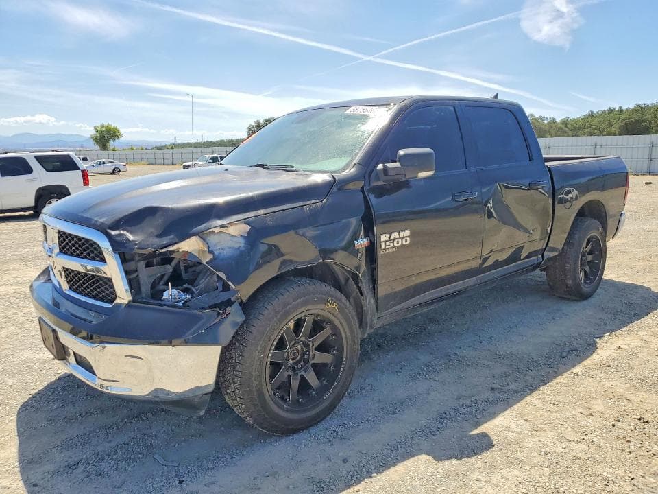 2019 RAM 1500 CLASSIC SLT - 1