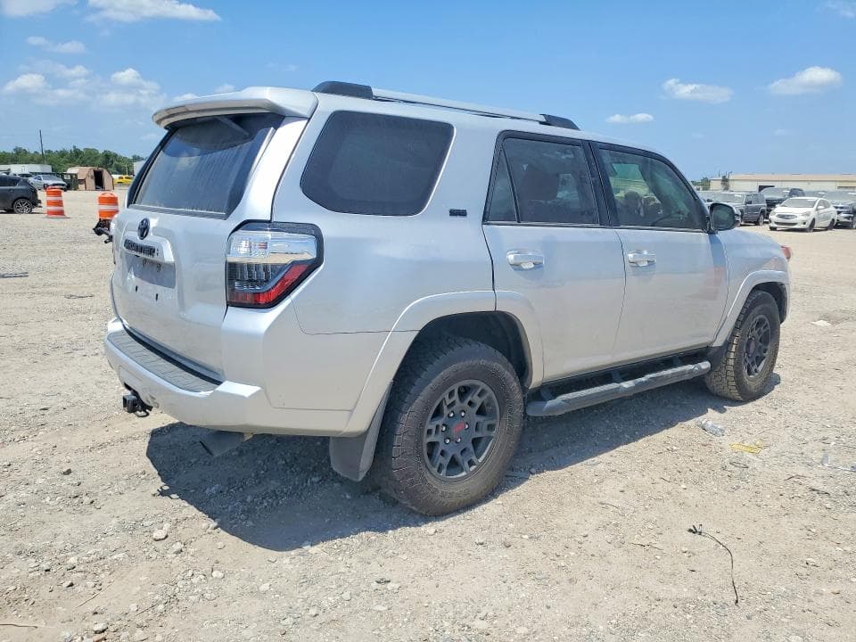 2023 TOYOTA 4RUNNER SR5 PREMIUM 3