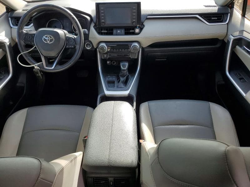 2019 TOYOTA RAV4 XLE PREMIUM 8