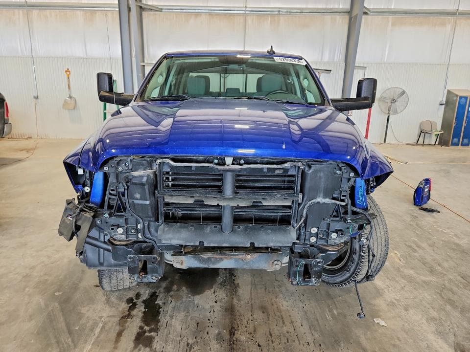 2017 RAM 1500 SLT 5