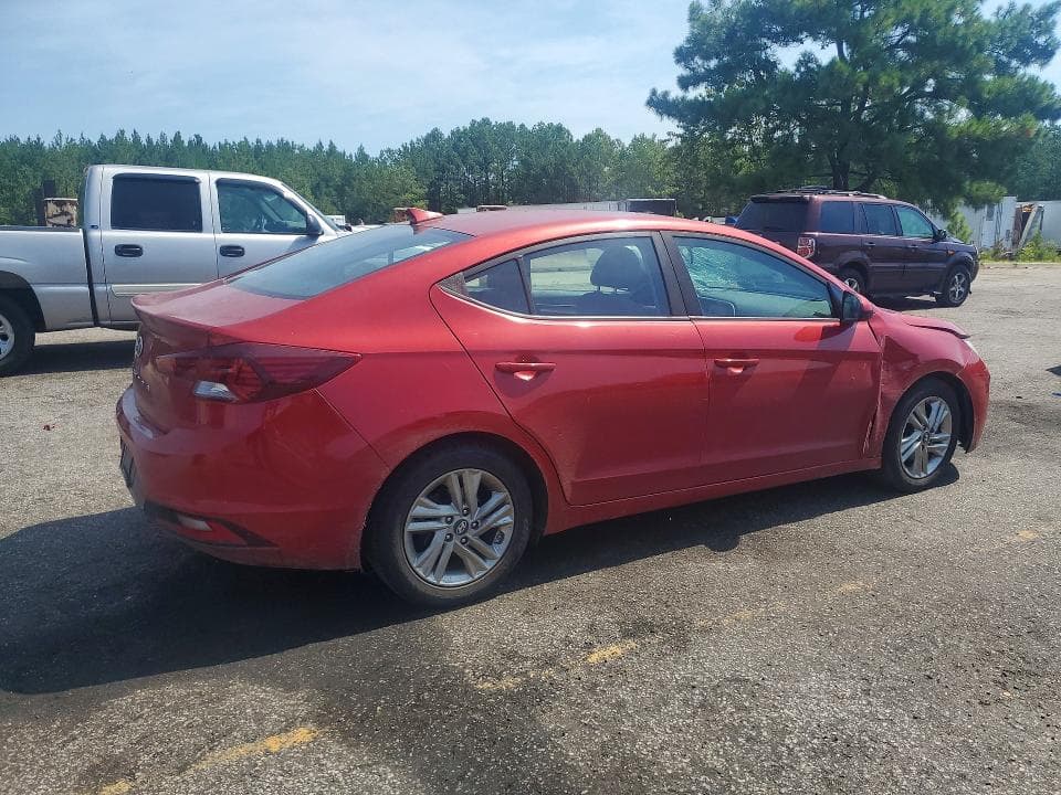 2019 HYUNDAI ELANTRA SEL 3