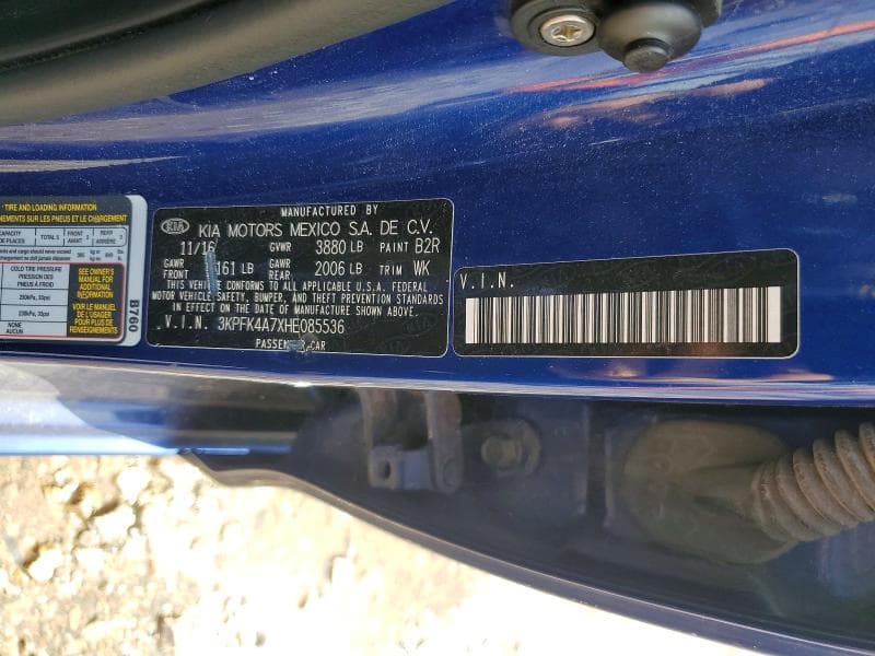 2017 KIA FORTE LX 12