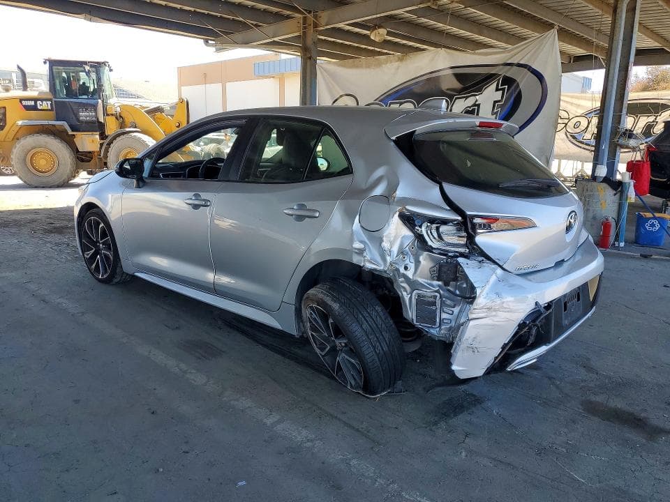 2022 TOYOTA COROLLA XSE 2