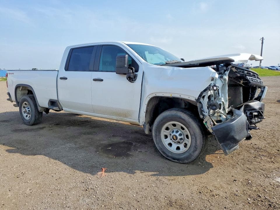 2021 CHEVROLET SILVERADO K3500 4