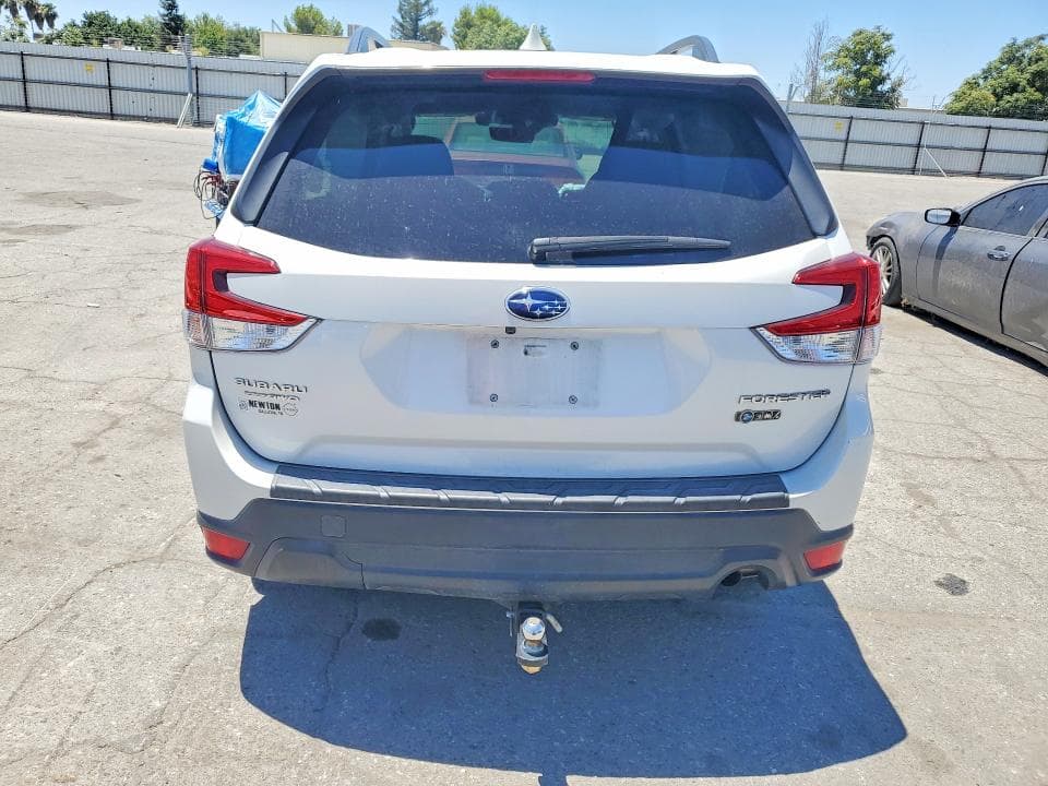 2020 SUBARU FORESTER PREMIUM 6