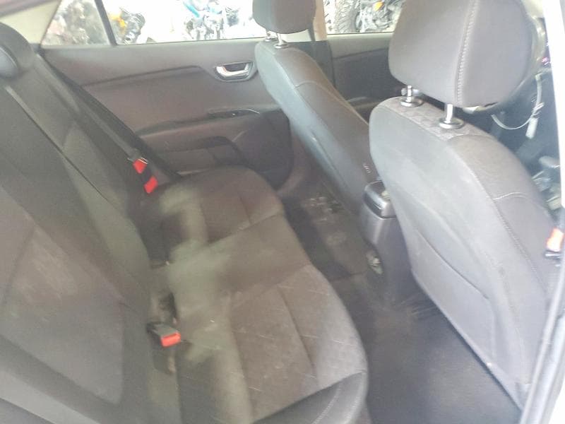 2019 KIA RIO S 10
