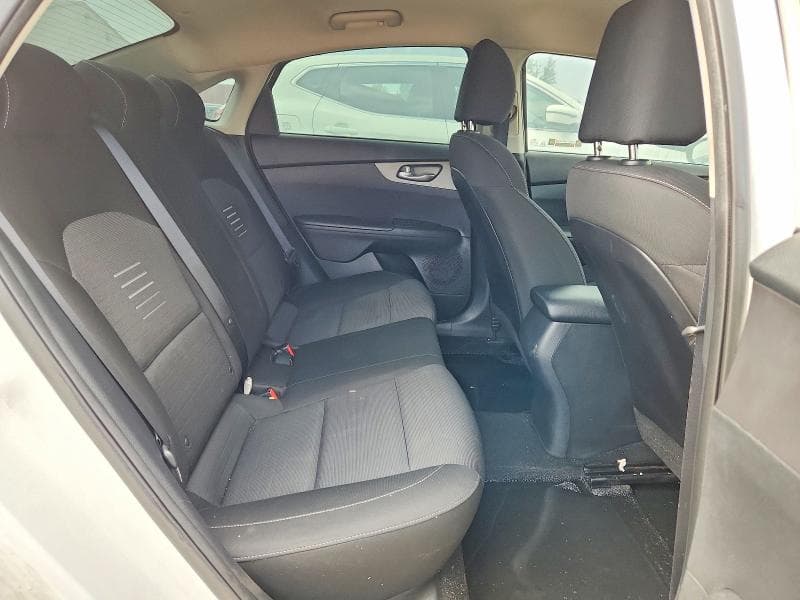 2021 KIA FORTE FE 10